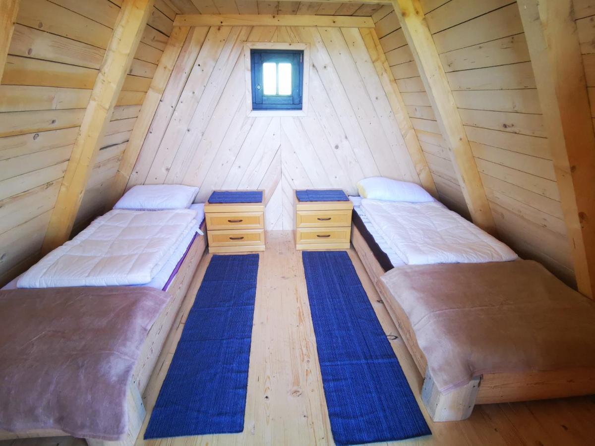 Glamping Mm Hotel Muta Ngoại thất bức ảnh