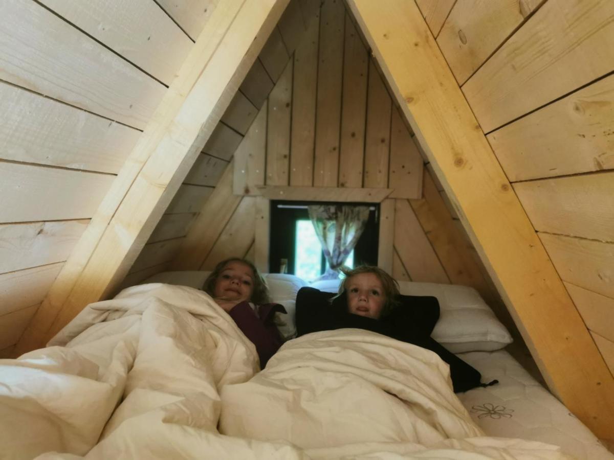 Glamping Mm Hotel Muta Ngoại thất bức ảnh